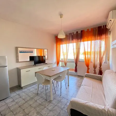 Apartment Imperiale Tirrenia